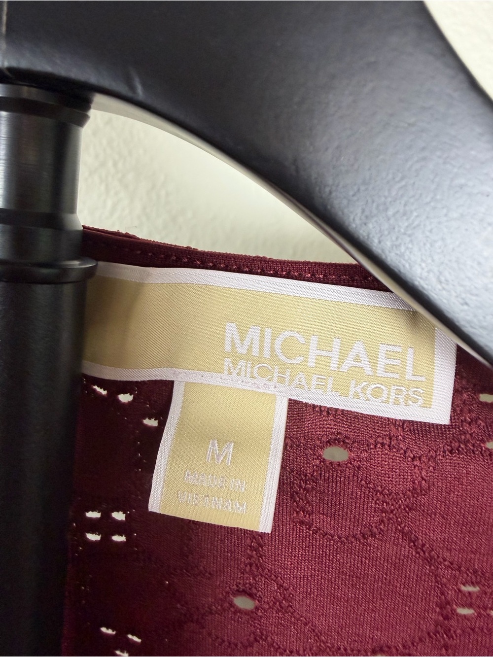 Michael Kors Wine Eyelet V-Neck Flutter Sleeve Top - Picture 2 of 5